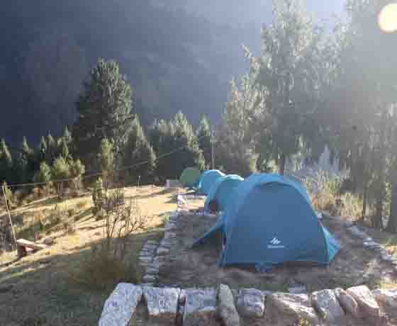 camping-with-paragliding