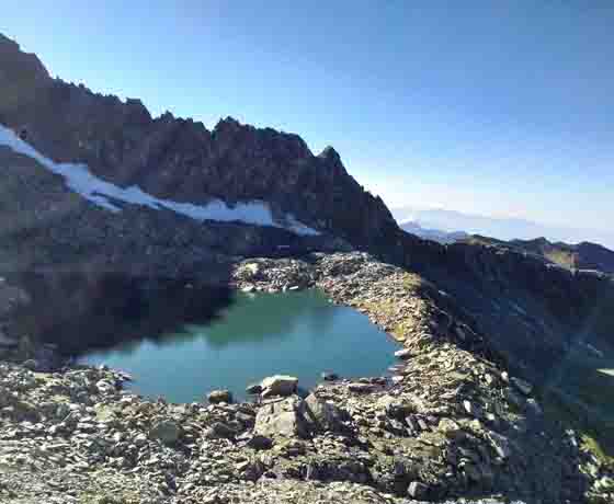 densar-lake-trek