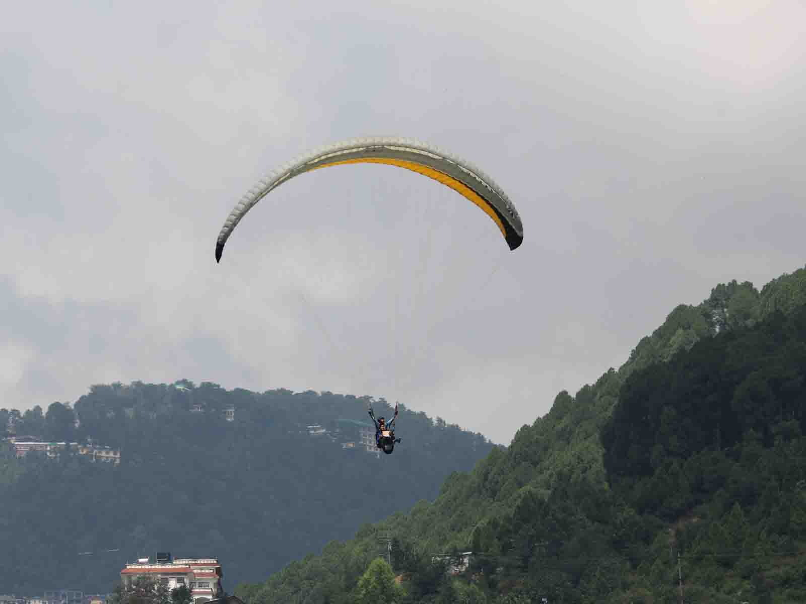 paragliding-dharamshala